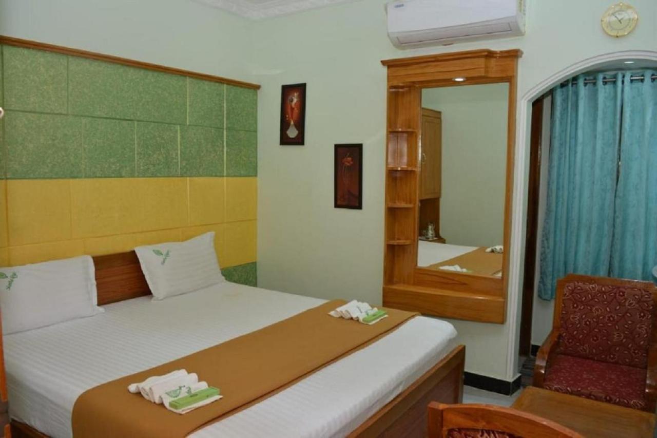 فندق سكانثا ريجنسي Tiruchchendūr المظهر الخارجي الصورة
